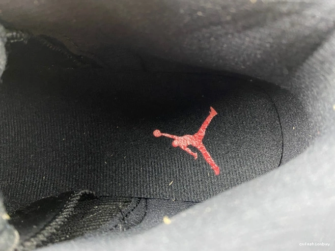 Flu Retro (2016) 12 Game 130690-002 Jordan 0827